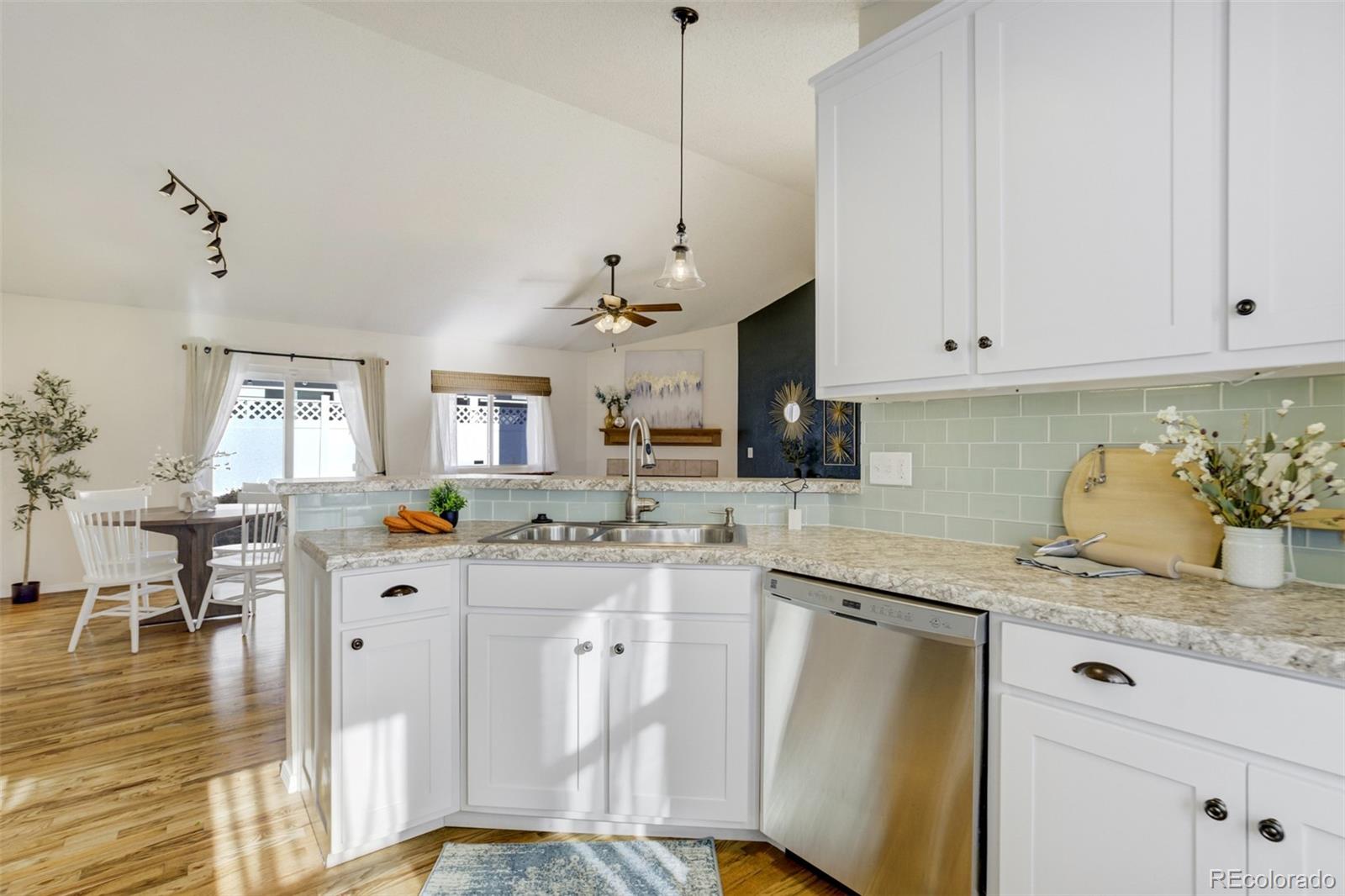 MLS Image #10 for 8313  scarborough drive,colorado springs, Colorado