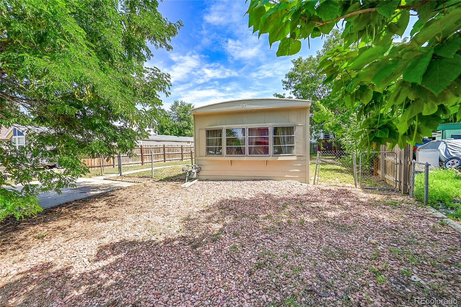 MLS Image #1 for 900  glen dale street,dacono, Colorado