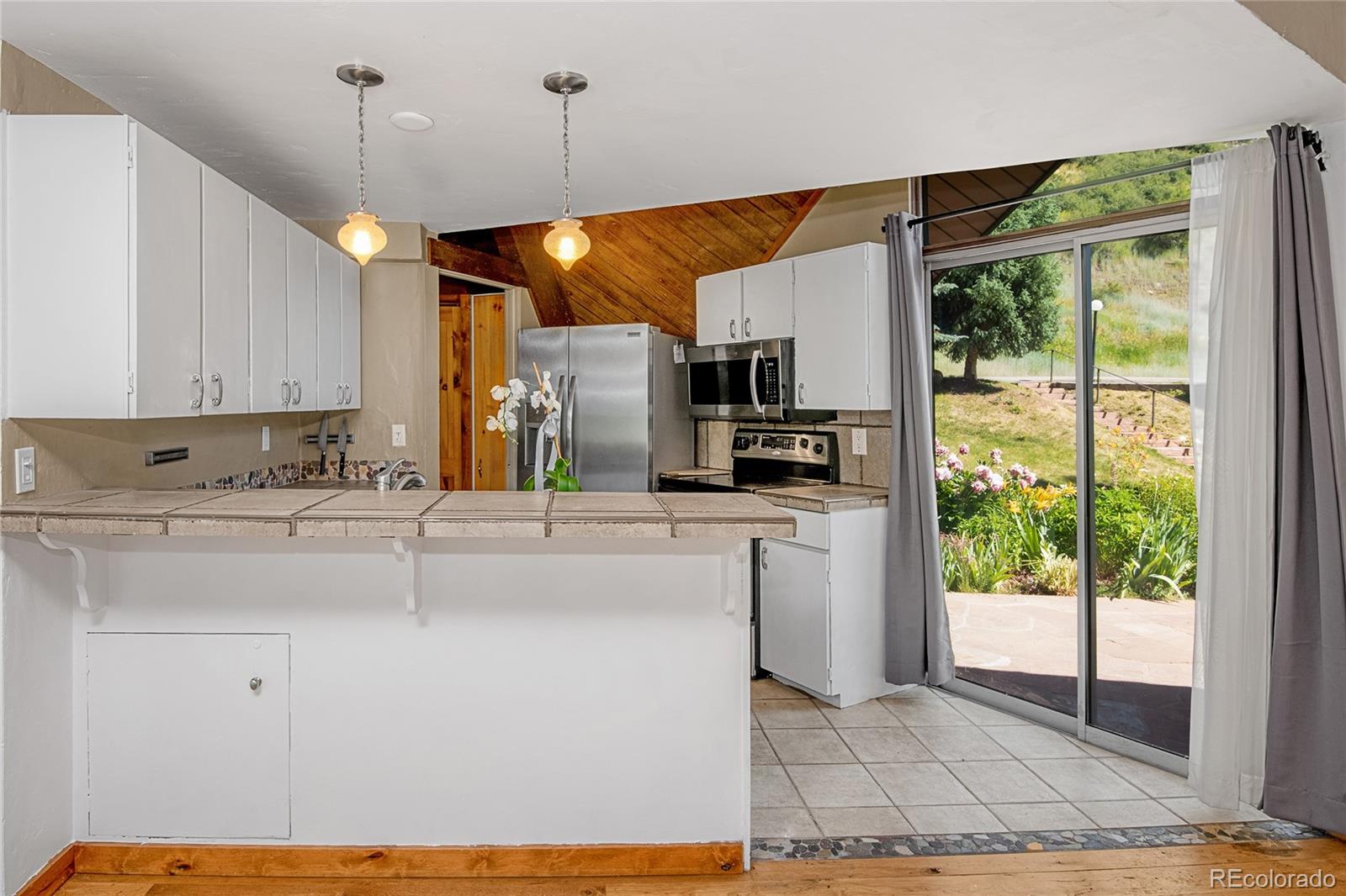 MLS Image #10 for 1400  lions ridge loop,vail, Colorado
