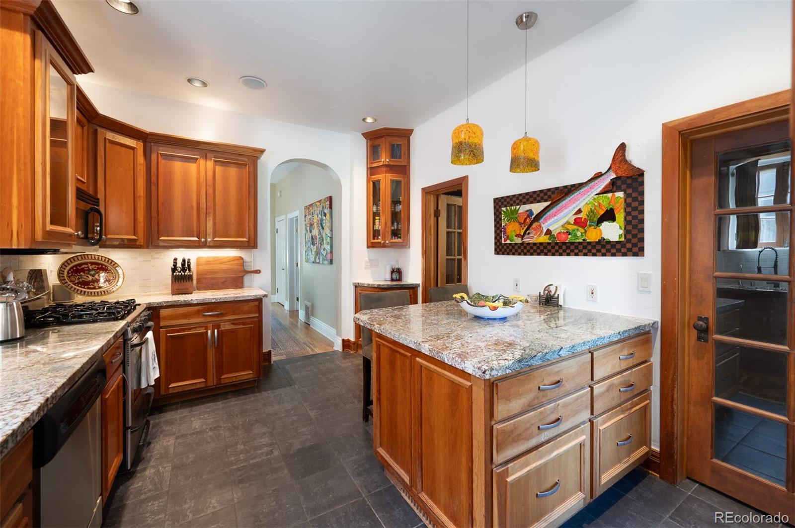 MLS Image #13 for 1114  gaylord street,denver, Colorado