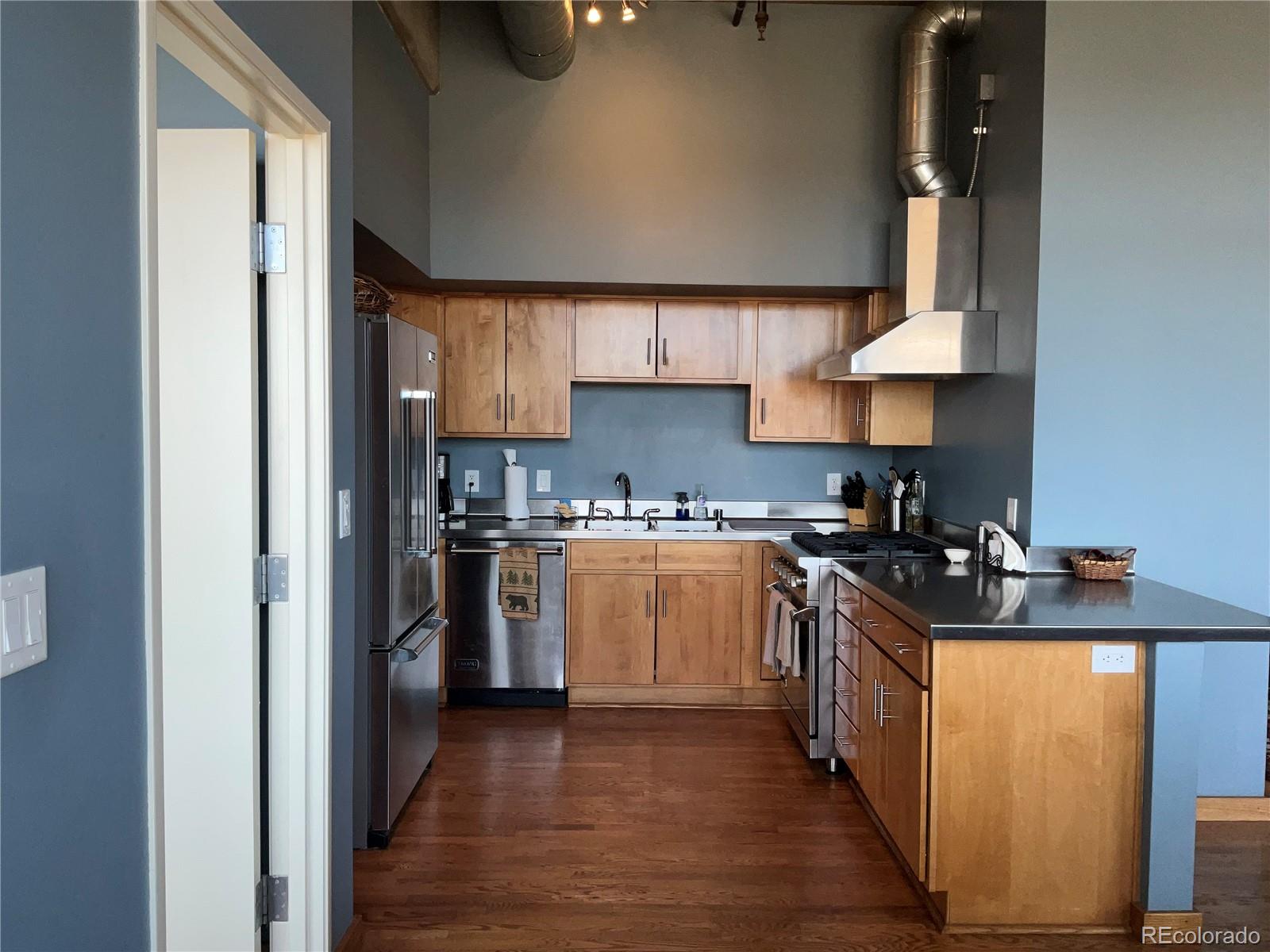 MLS Image #4 for 2000  little raven street,denver, Colorado