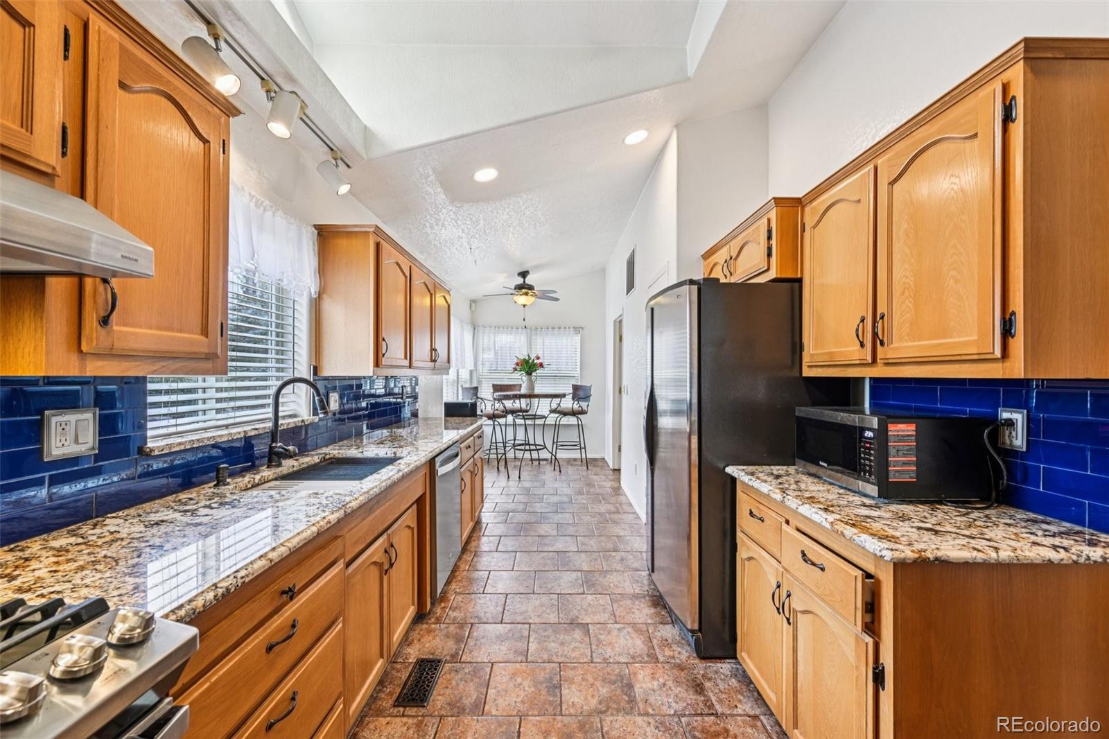 MLS Image #6 for 6355  carr street,arvada, Colorado