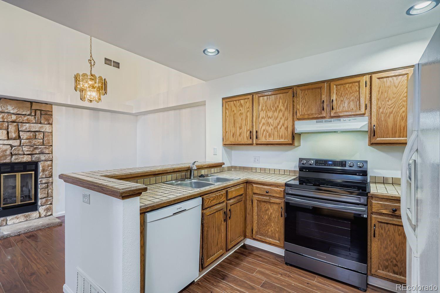 MLS Image #7 for 5135 w 68th avenue,westminster, Colorado