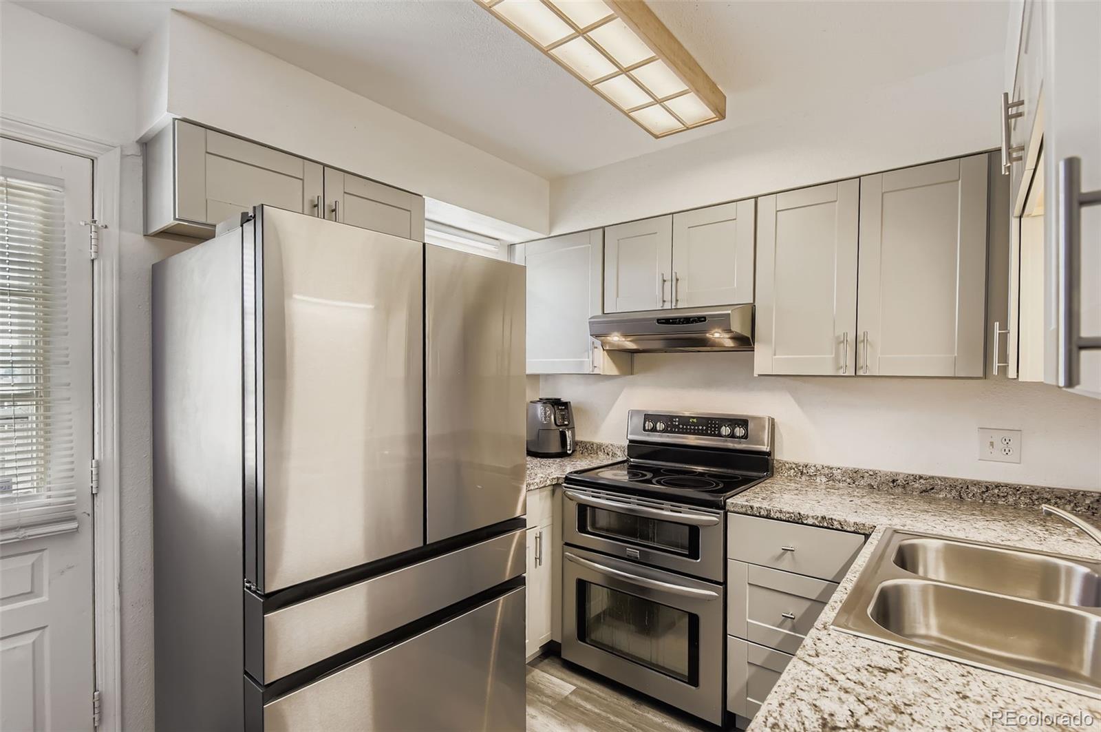 MLS Image #3 for 1662 s idalia circle,aurora, Colorado