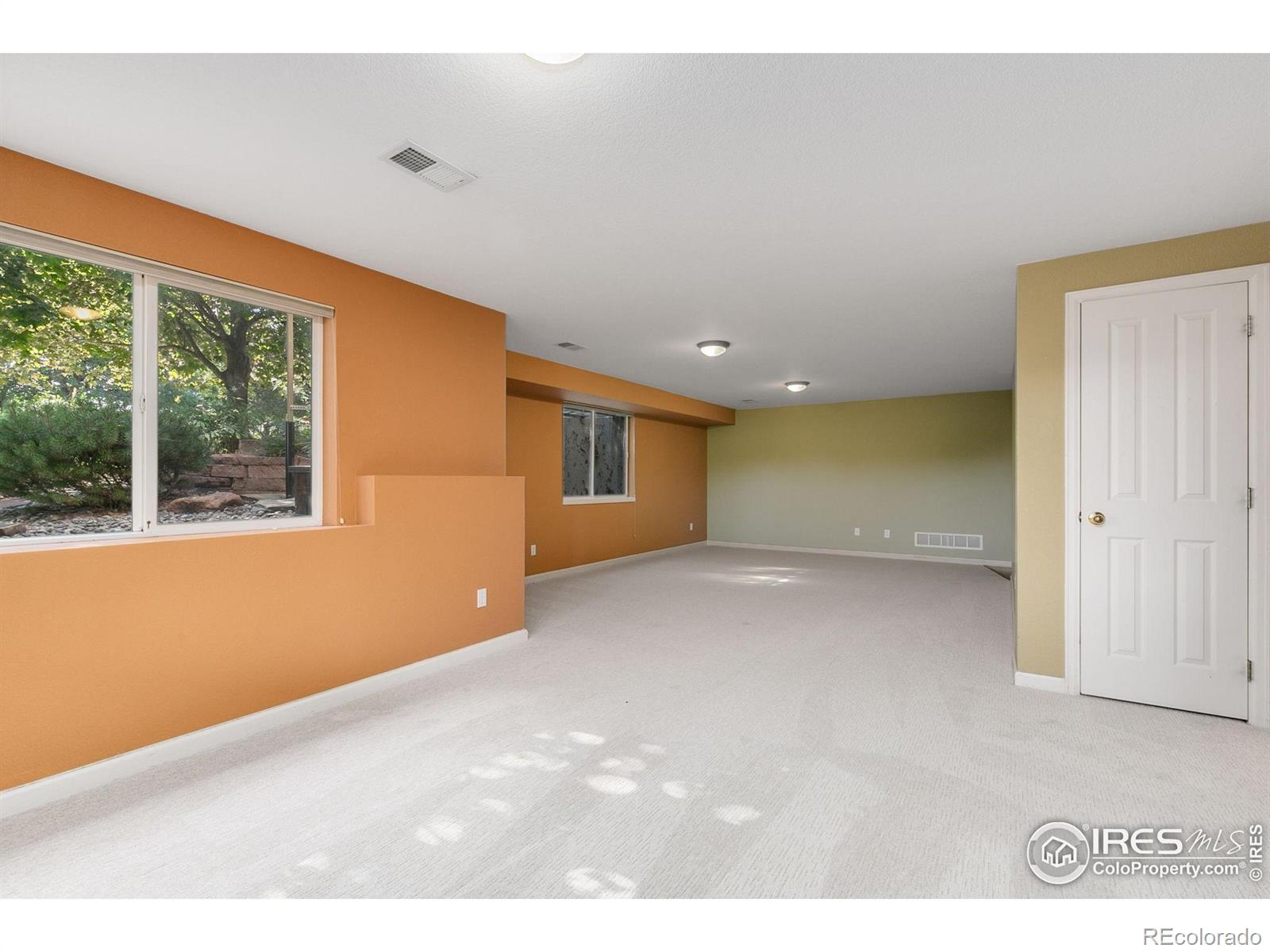 MLS Image #29 for 5365  lighthouse point court,loveland, Colorado