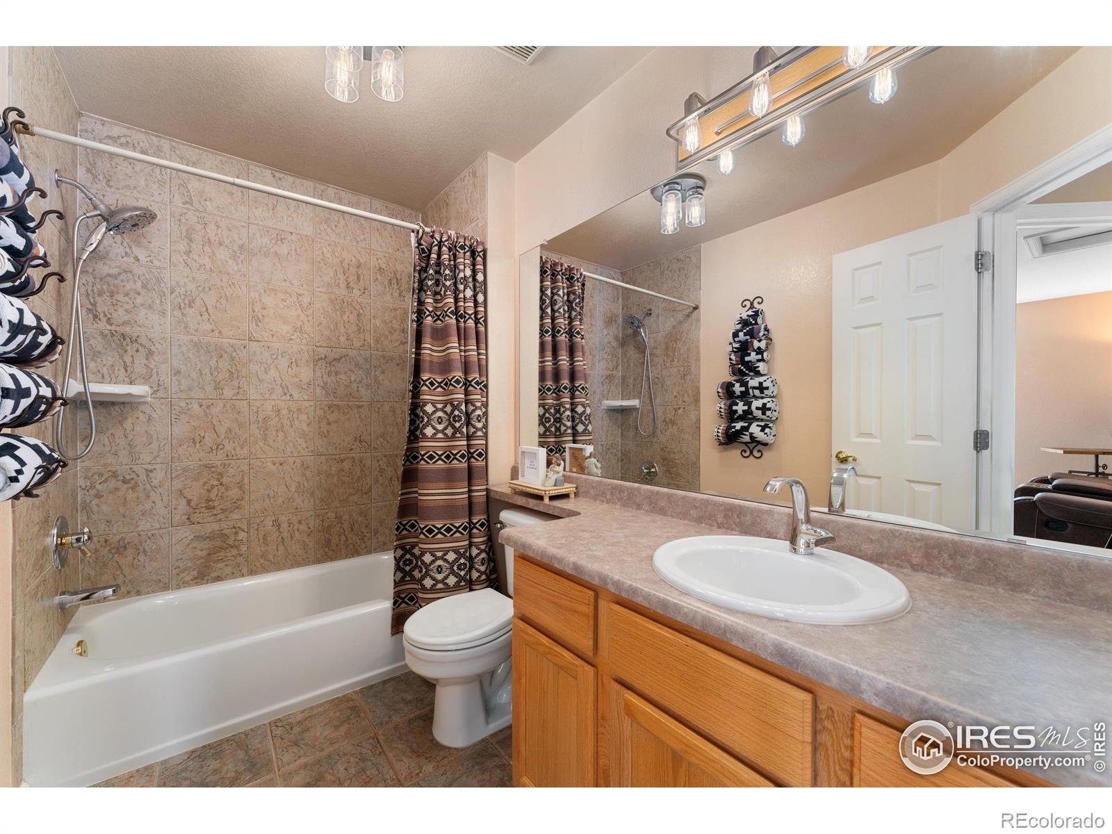 MLS Image #19 for 5507 e 118th place,thornton, Colorado
