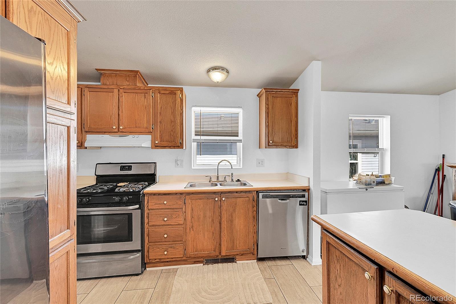 MLS Image #14 for 6631 e 78th avenue,commerce city, Colorado