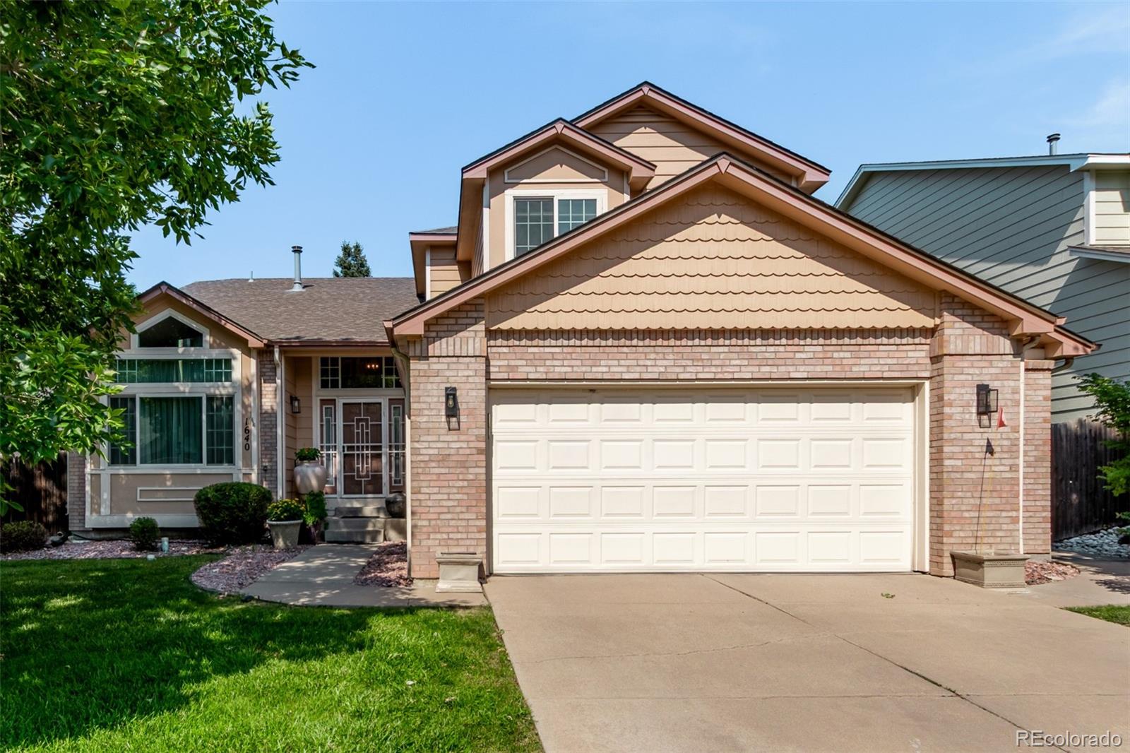 MLS Image #0 for 1640 s trenton court,denver, Colorado