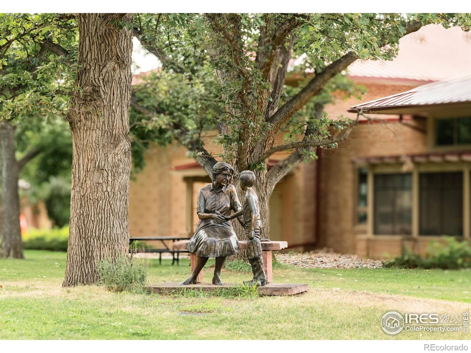 MLS Image #38 for 814  gay street,longmont, Colorado