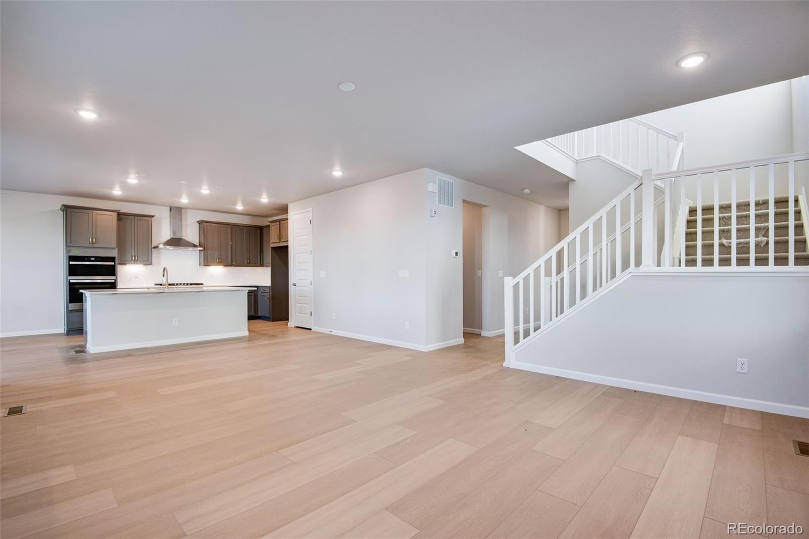 MLS Image #15 for 8568  eckley street,littleton, Colorado