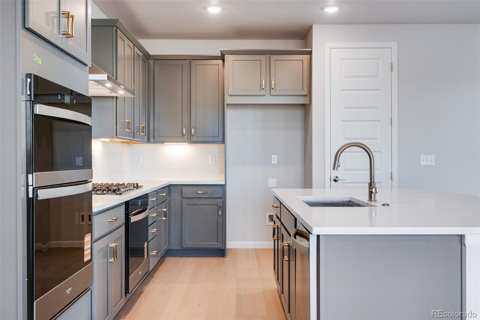 MLS Image #24 for 8568  eckley street,littleton, Colorado