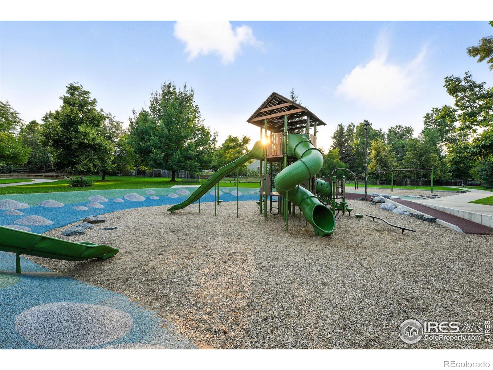 MLS Image #34 for 253 s buchanan circle,louisville, Colorado