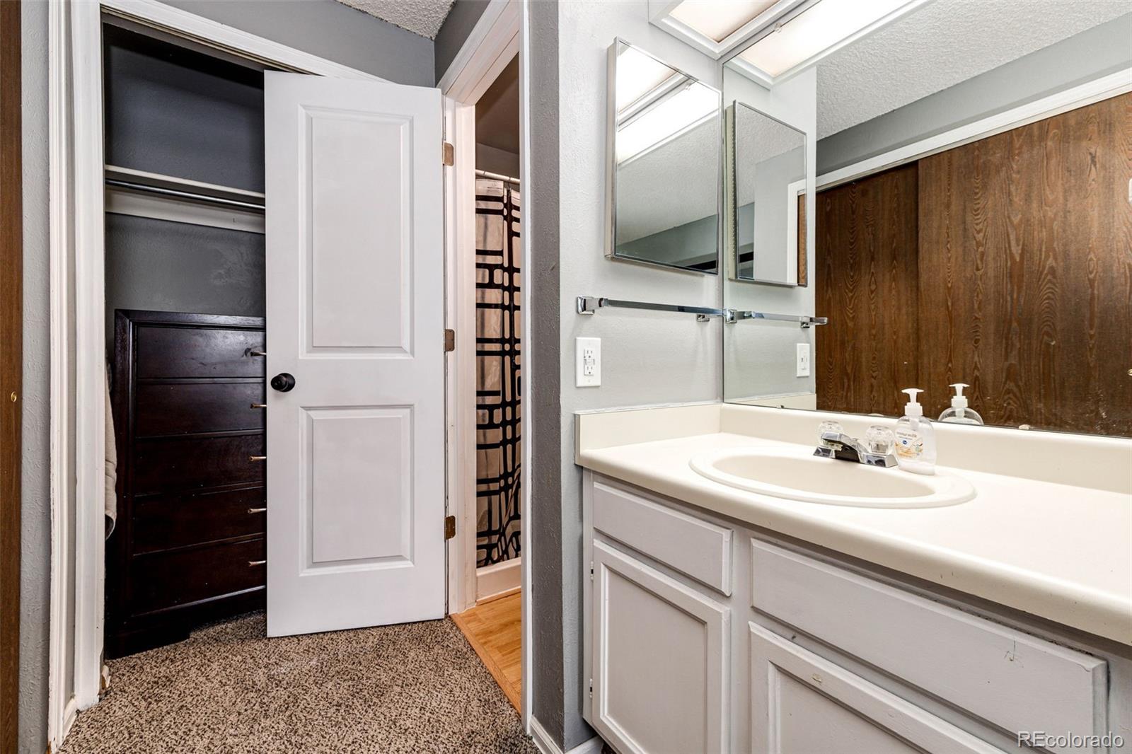 MLS Image #18 for 11982  bellaire street g,thornton, Colorado