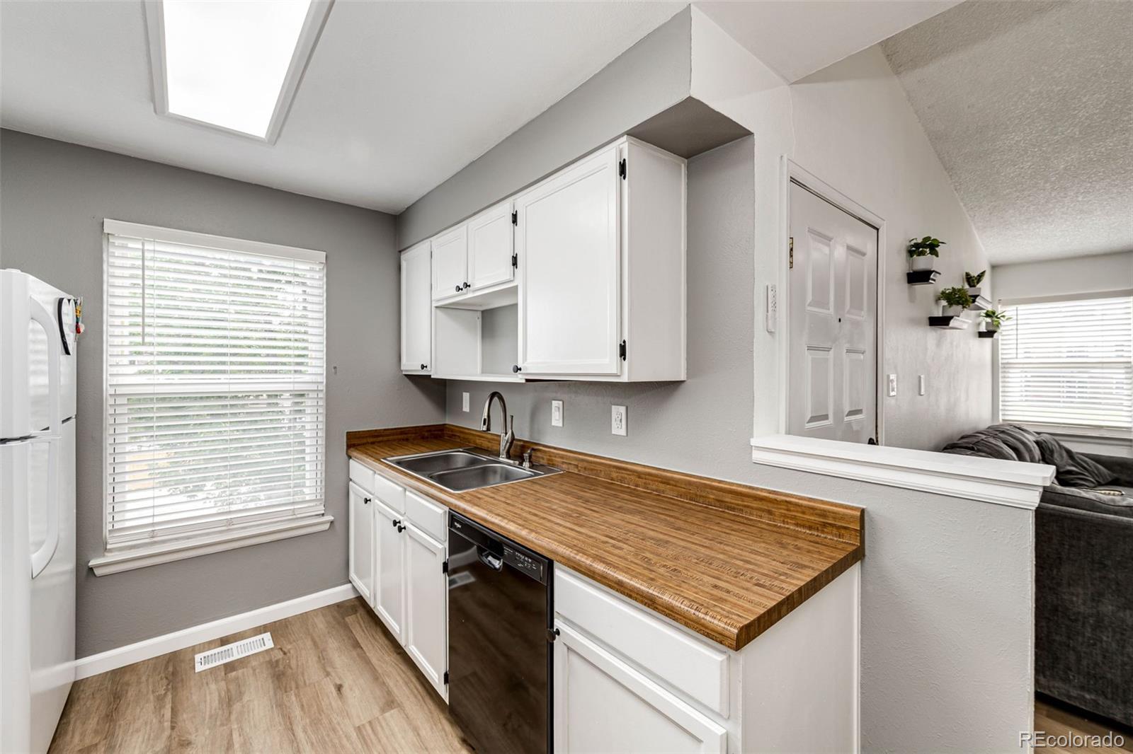 MLS Image #9 for 11982  bellaire street g,thornton, Colorado