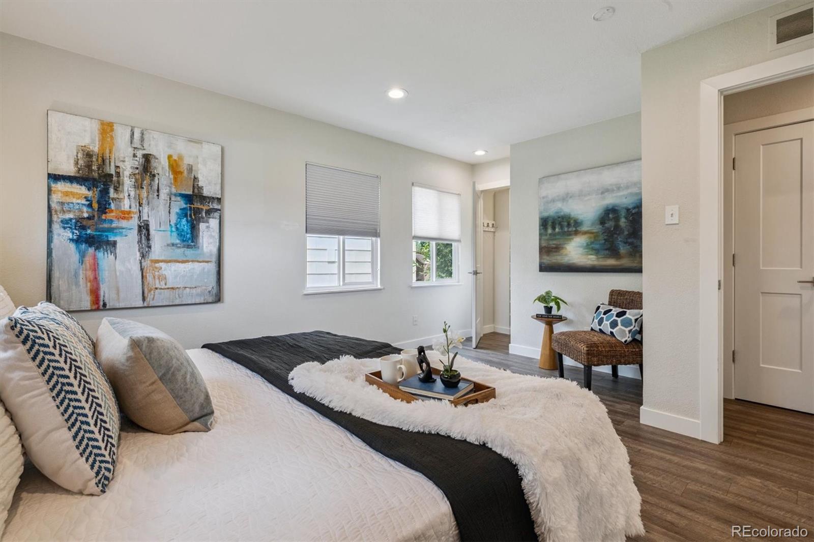 MLS Image #12 for 5251 e dartmouth avenue,denver, Colorado