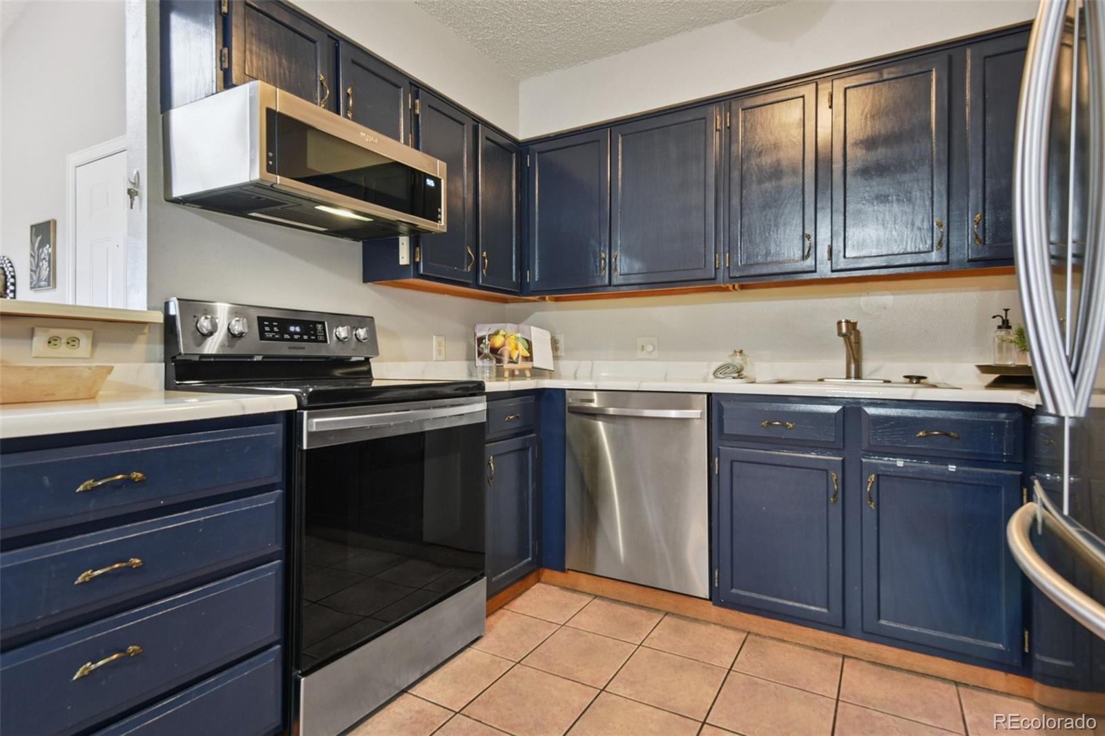 MLS Image #7 for 205  wright street 306,lakewood, Colorado