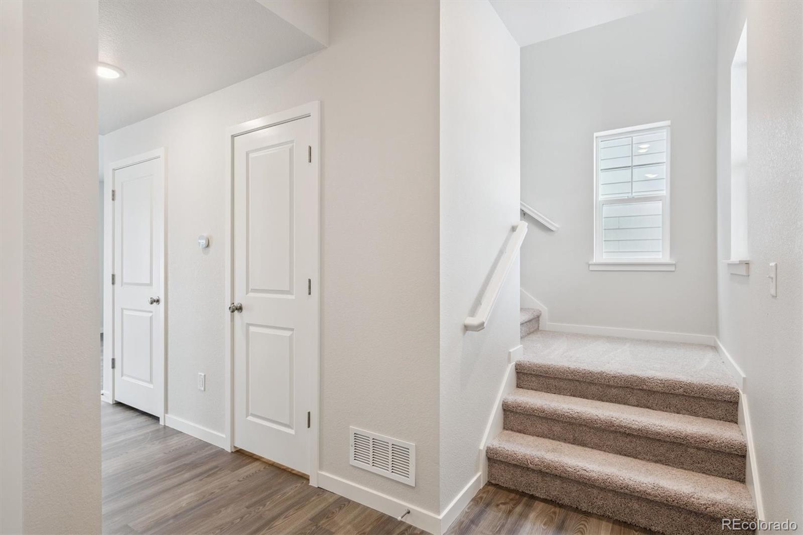 MLS Image #10 for 25042 e 34th place,aurora, Colorado