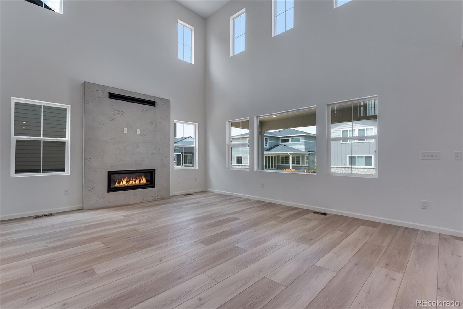 MLS Image #10 for 24583 e 34th avenue,aurora, Colorado
