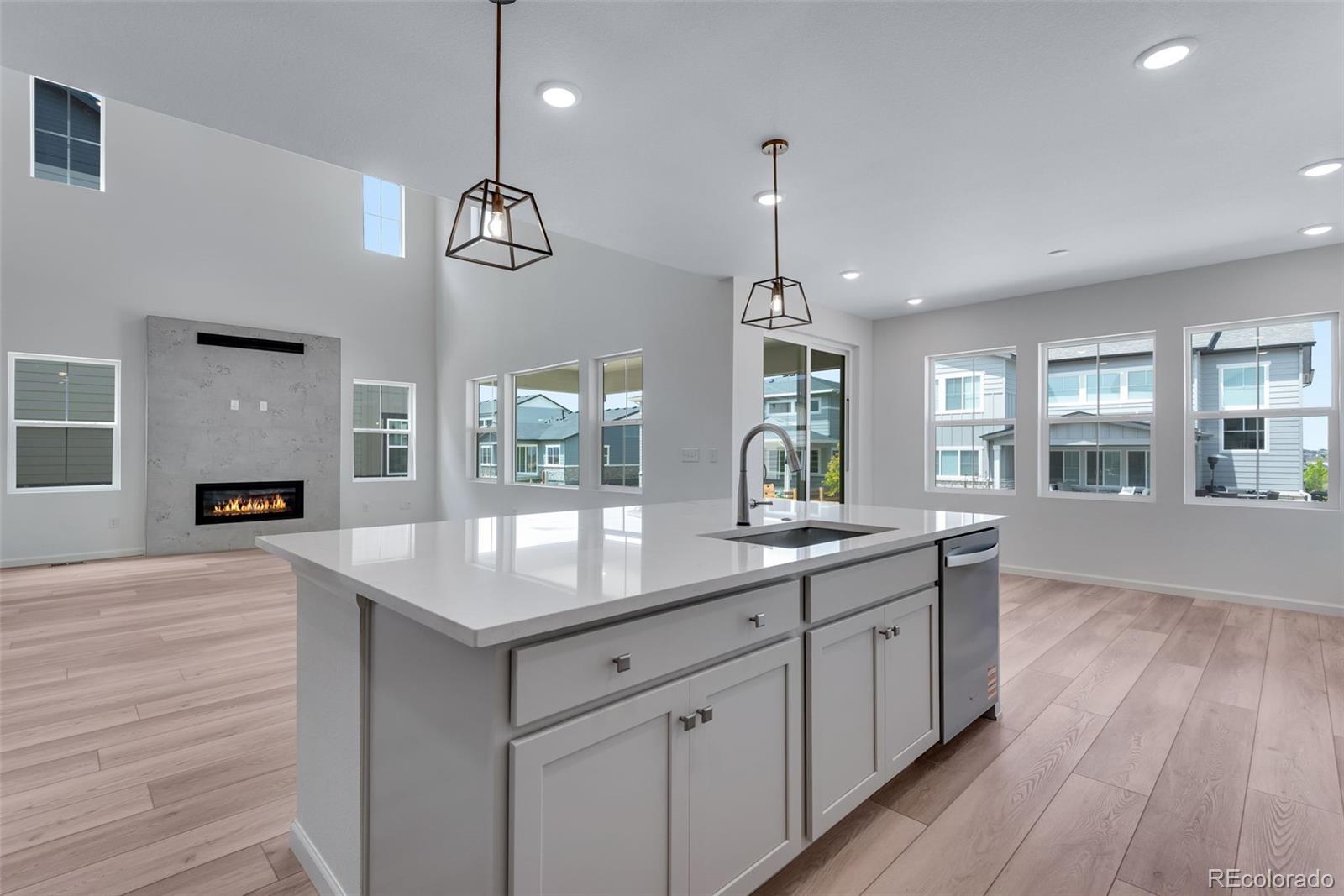 MLS Image #17 for 24583 e 34th avenue,aurora, Colorado