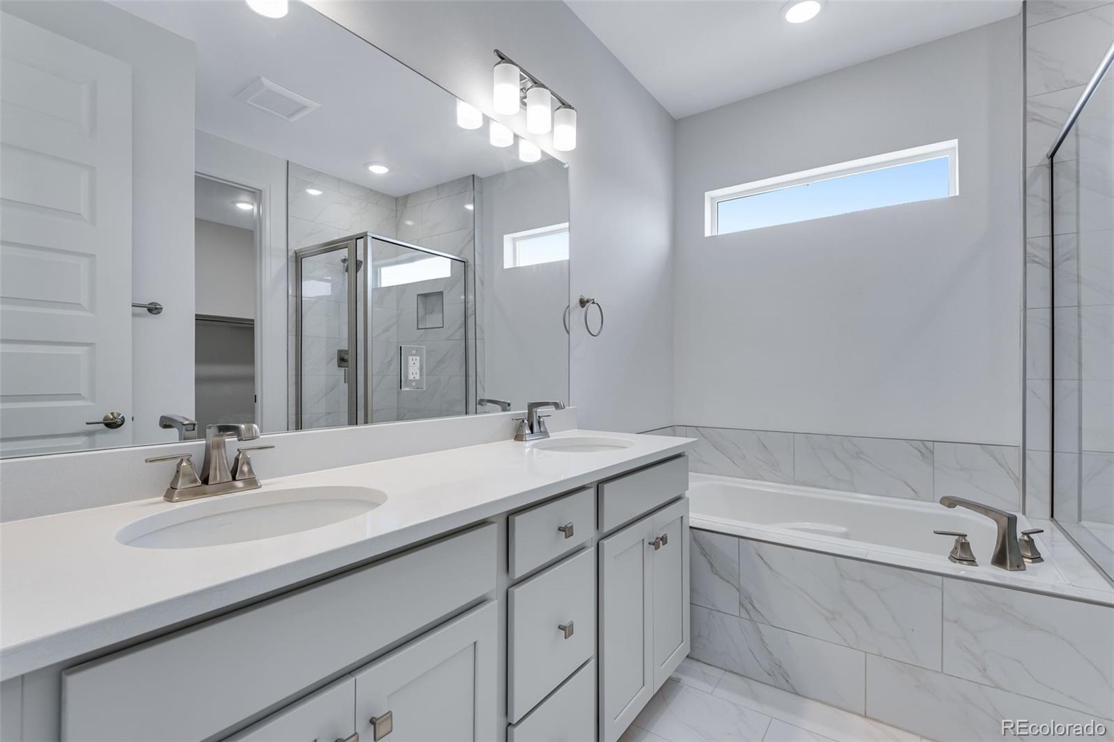 MLS Image #39 for 24583 e 34th avenue,aurora, Colorado