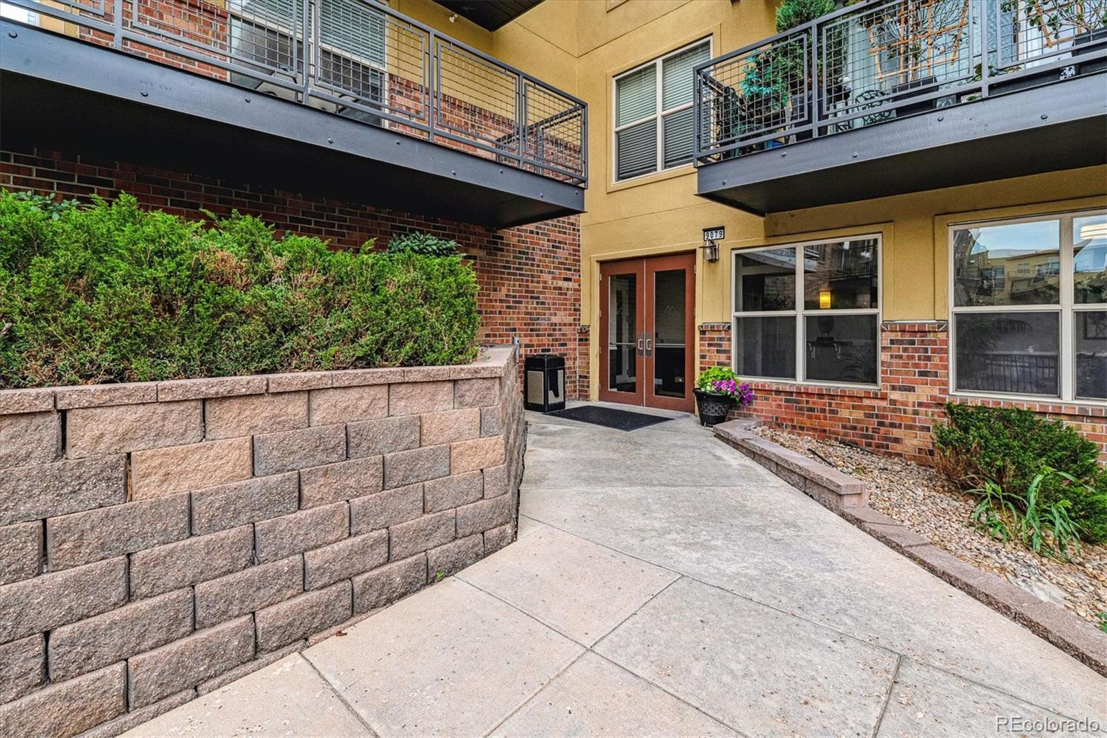 MLS Image #1 for 9079 e panorama circle 209,englewood, Colorado