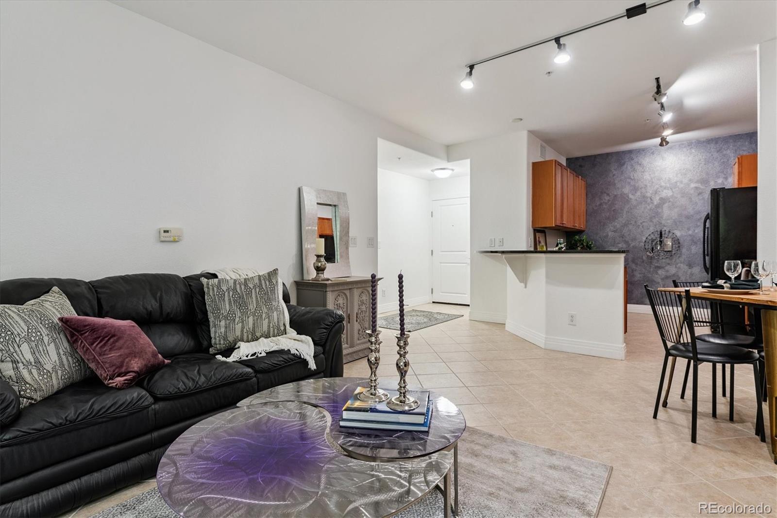 MLS Image #3 for 9079 e panorama circle 209,englewood, Colorado