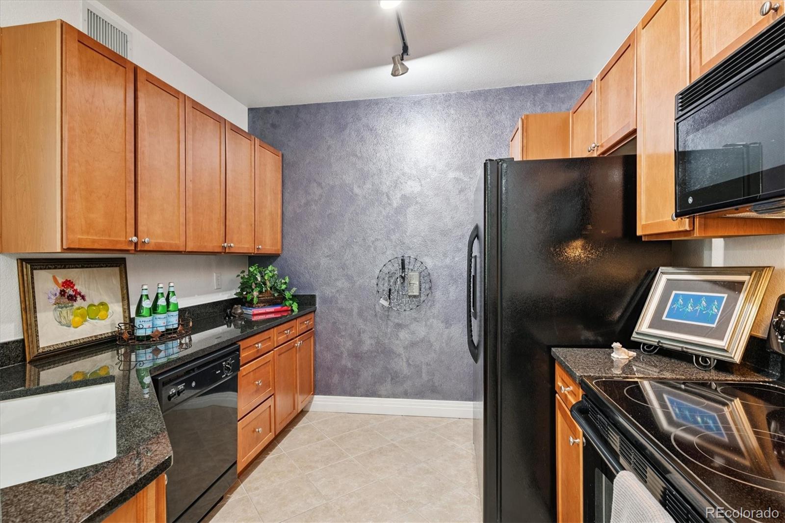 MLS Image #6 for 9079 e panorama circle 209,englewood, Colorado