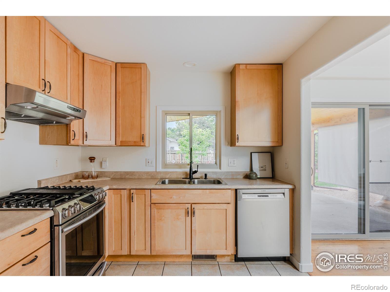 MLS Image #10 for 1103  centaur circle,lafayette, Colorado
