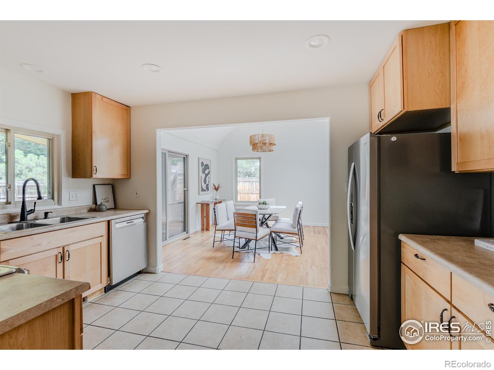 MLS Image #11 for 1103  centaur circle,lafayette, Colorado
