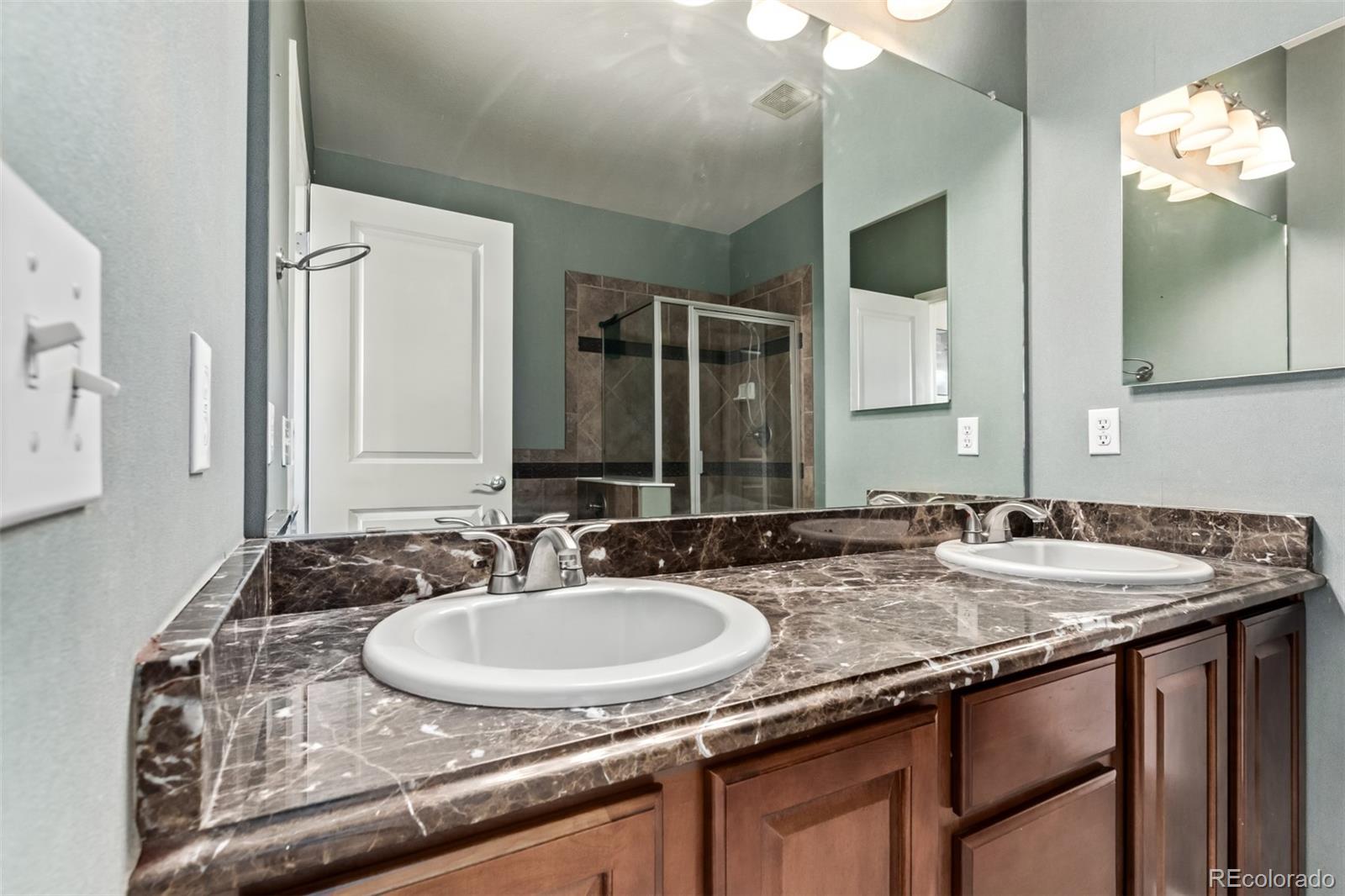 MLS Image #13 for 24583 e hoover place b,aurora, Colorado