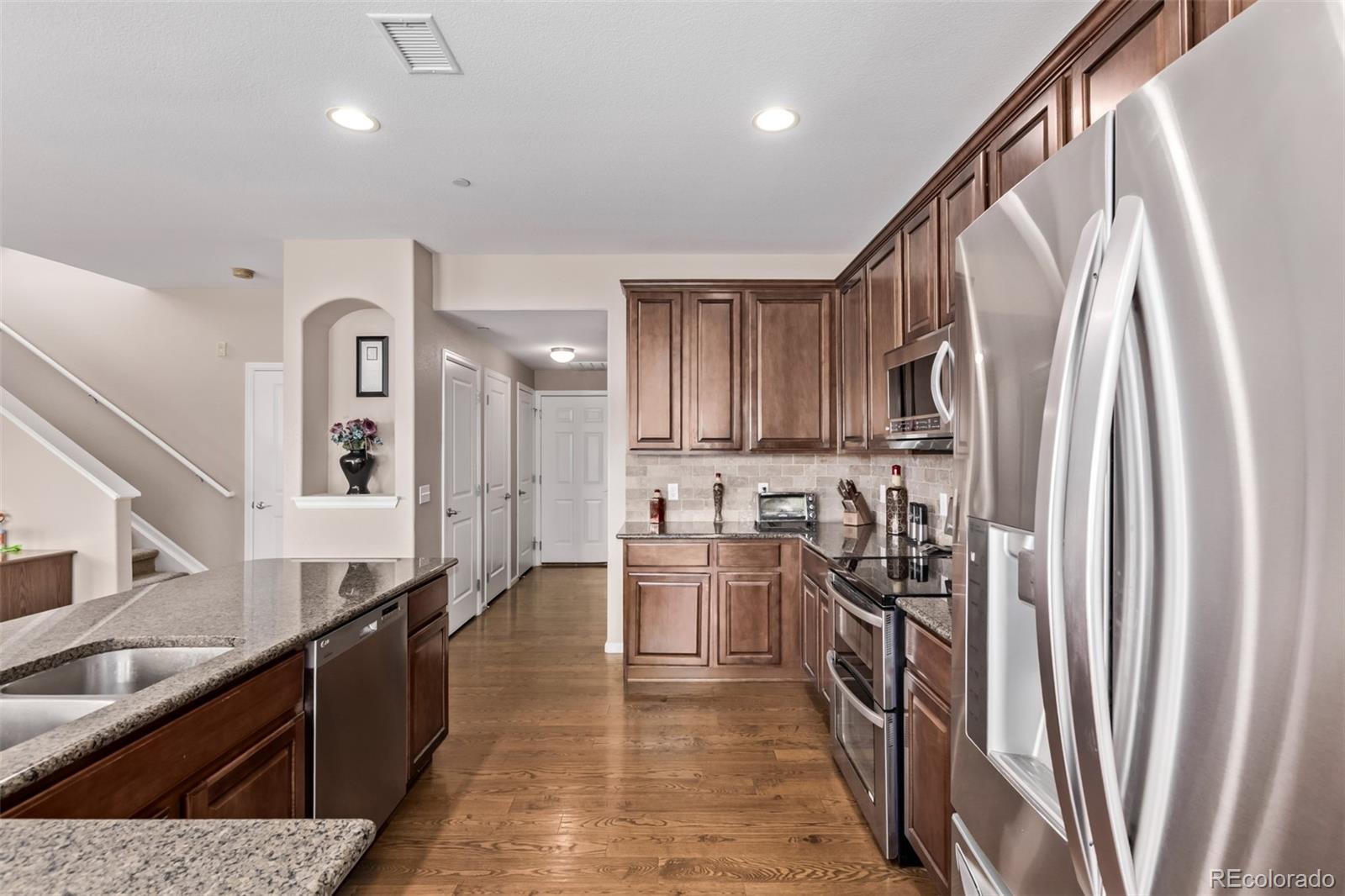 MLS Image #3 for 24583 e hoover place b,aurora, Colorado
