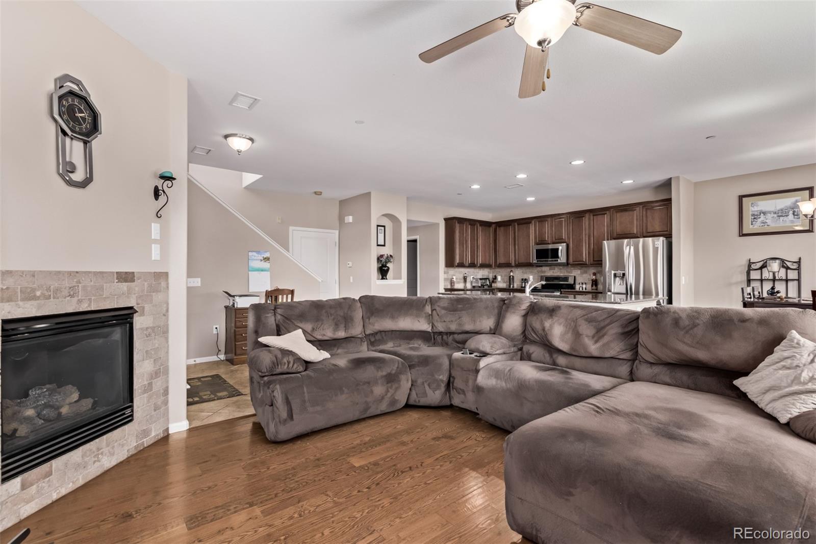 MLS Image #7 for 24583 e hoover place b,aurora, Colorado