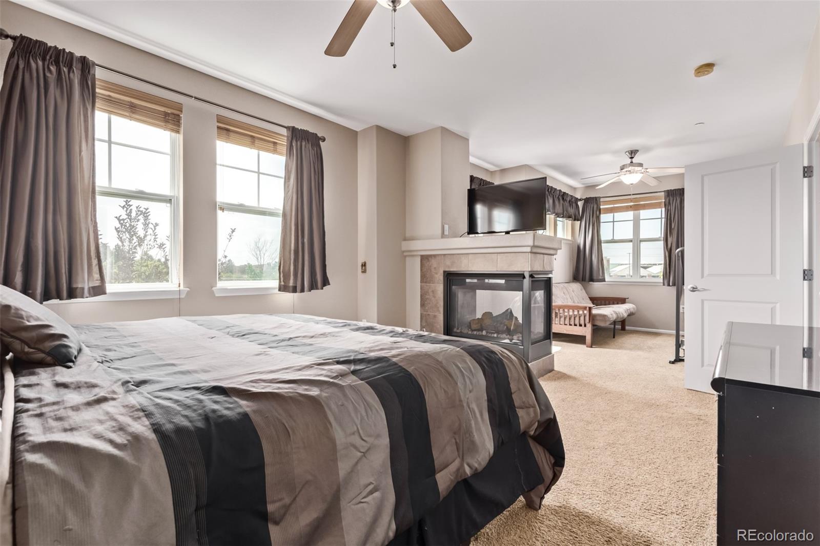 MLS Image #9 for 24583 e hoover place b,aurora, Colorado