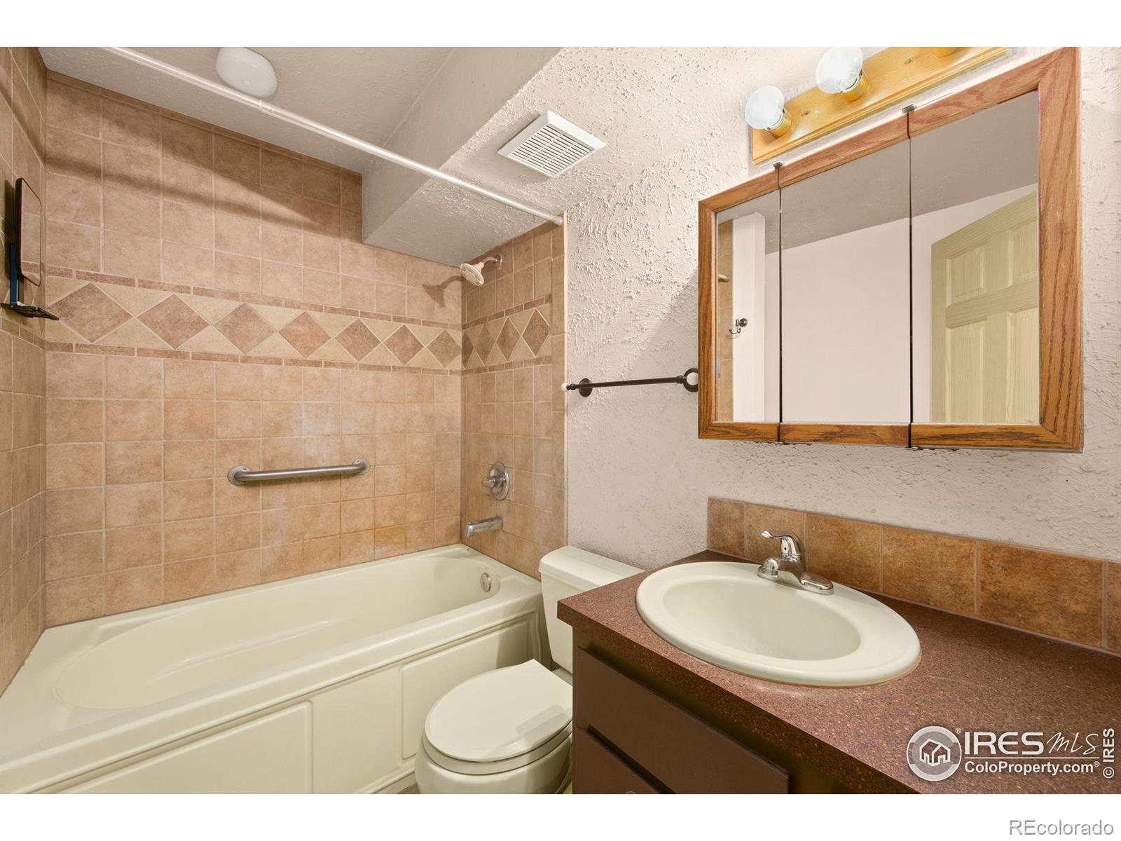 MLS Image #29 for 269  cox court,bellvue, Colorado