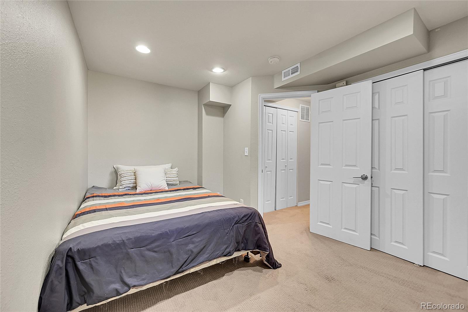 MLS Image #11 for 420 s cody court,lakewood, Colorado