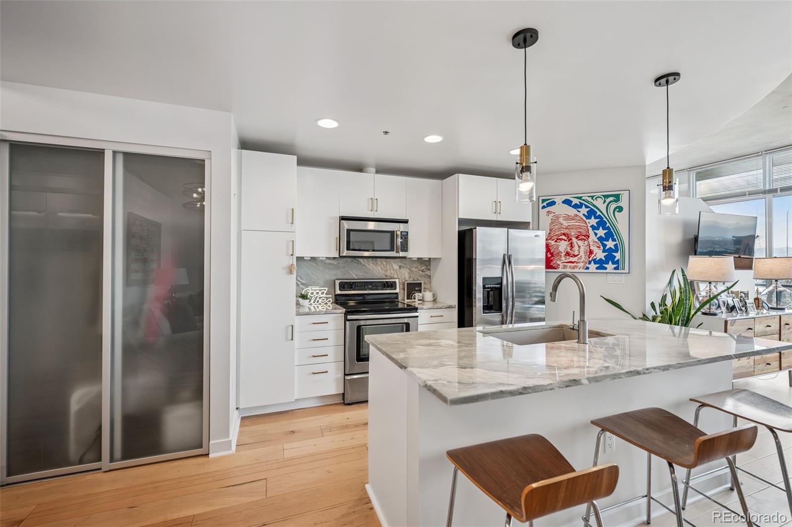 MLS Image #6 for 891  14th street 2703,denver, Colorado