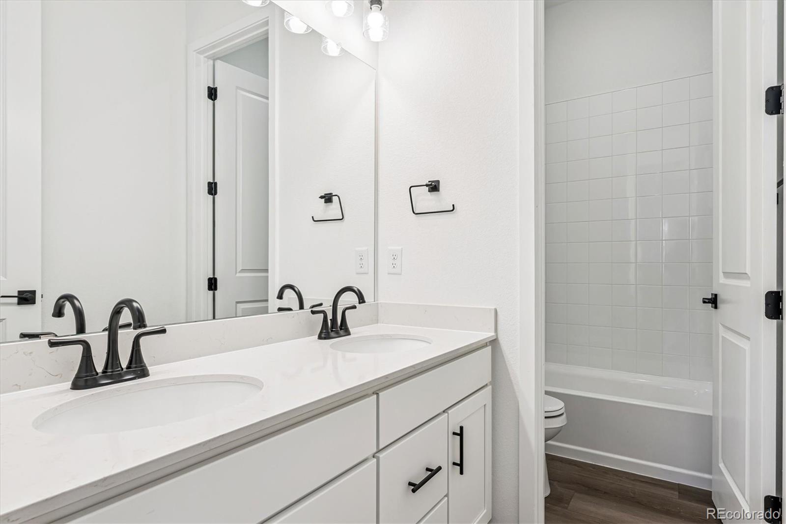 MLS Image #2 for 2590  bitterroot place,highlands ranch, Colorado