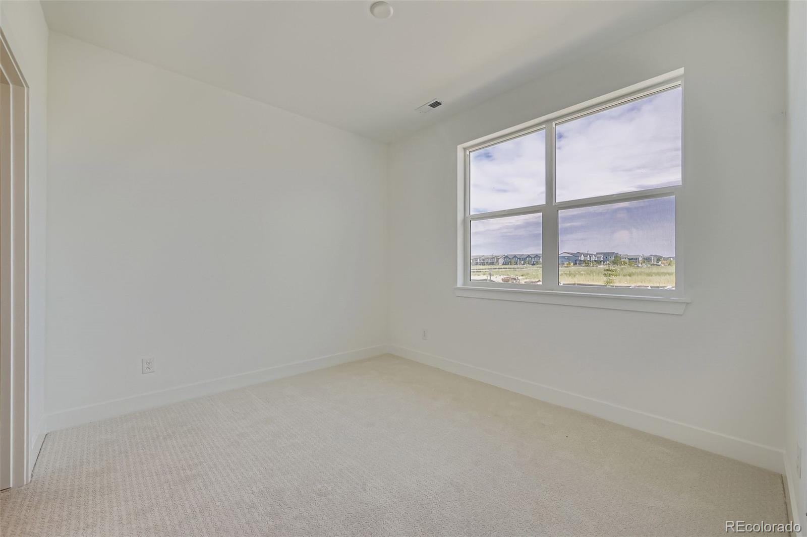 MLS Image #4 for 6275 n kirk street ,aurora, Colorado