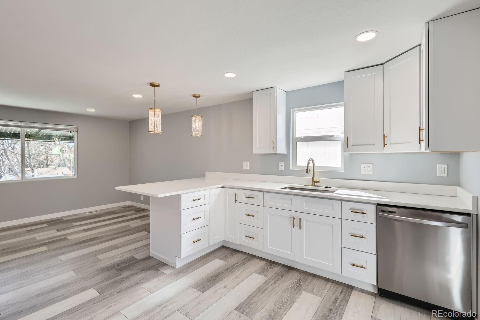 MLS Image #6 for 4611 w 2nd avenue,denver, Colorado