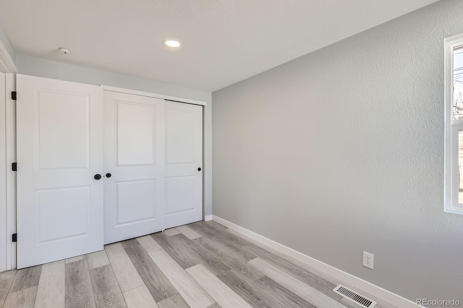 MLS Image #8 for 4611 w 2nd avenue,denver, Colorado