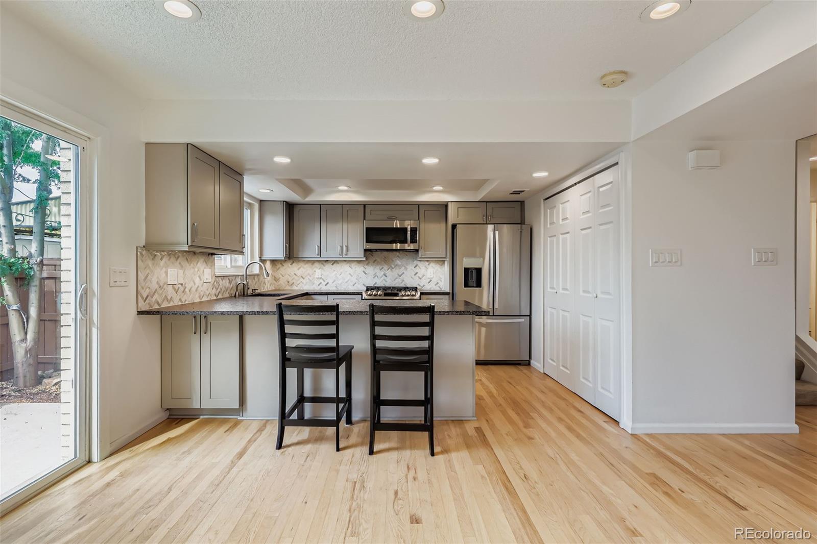 MLS Image #10 for 3981 s boston street ,denver, Colorado