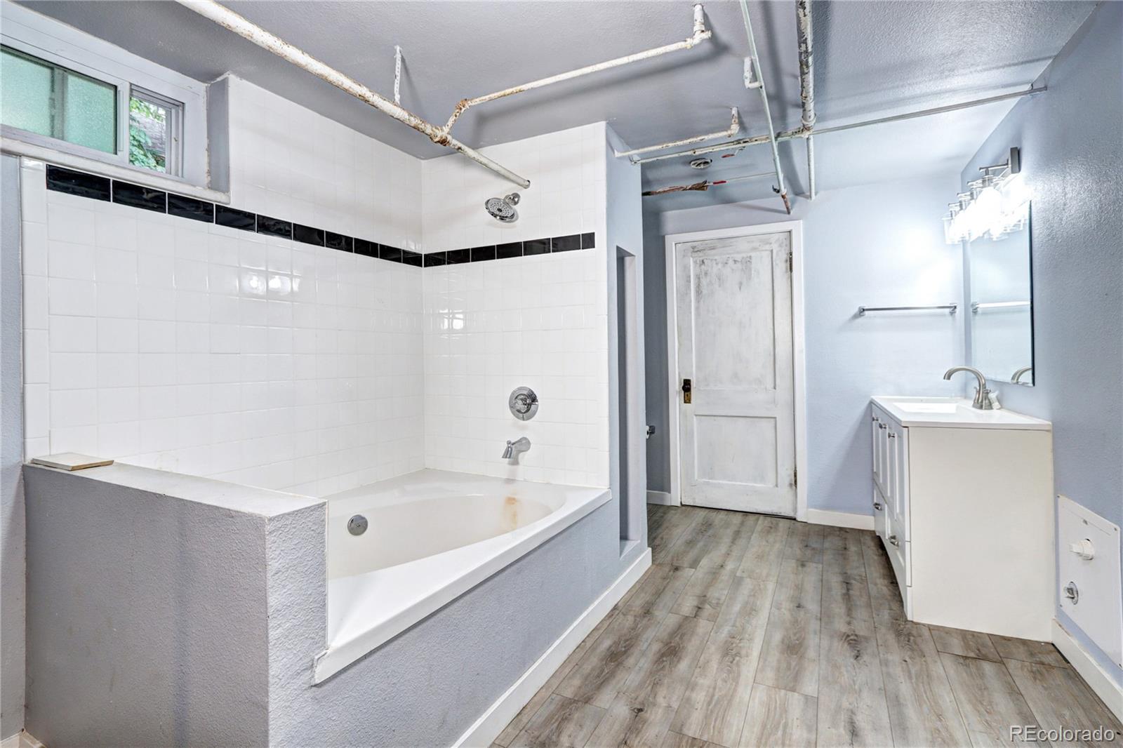 MLS Image #14 for 2035 s humboldt street,denver, Colorado