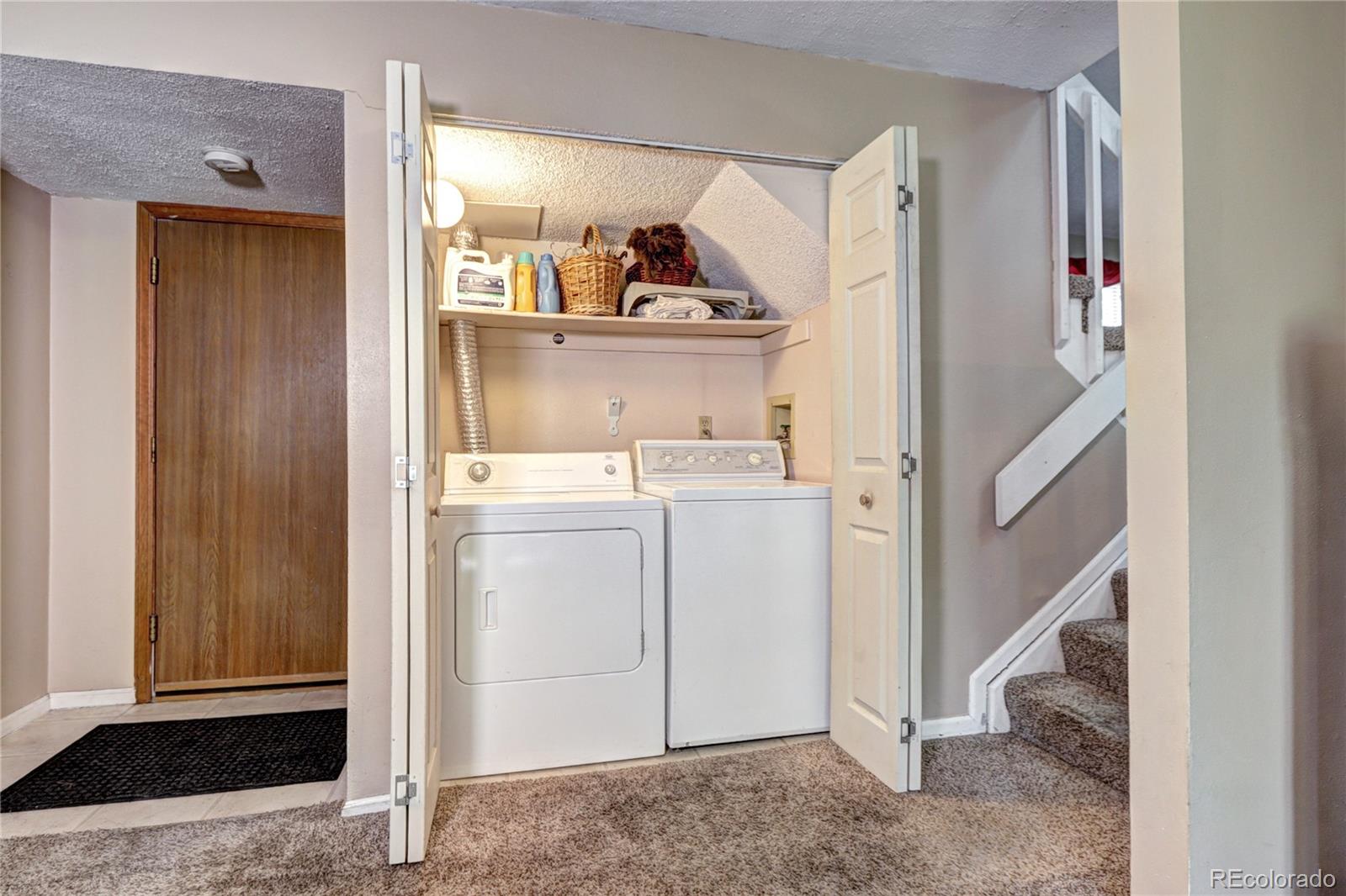 MLS Image #18 for 7937 s holland way,littleton, Colorado