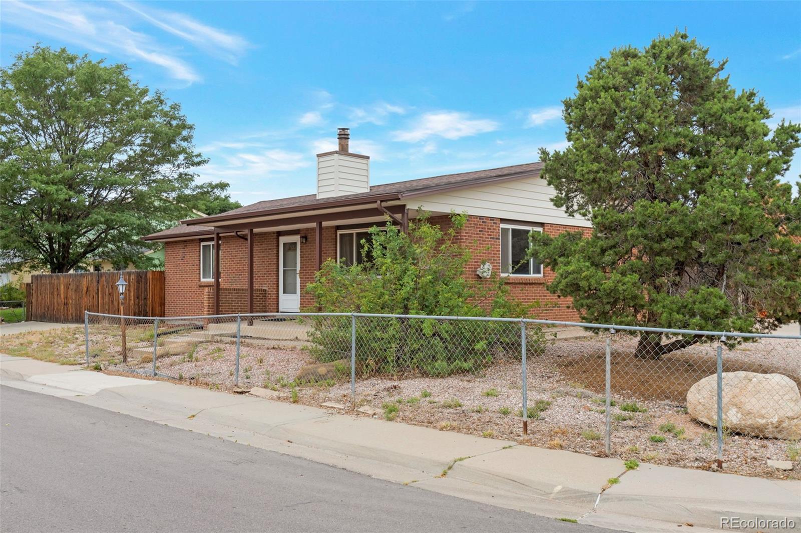 MLS Image #0 for 801  naples street,aurora, Colorado
