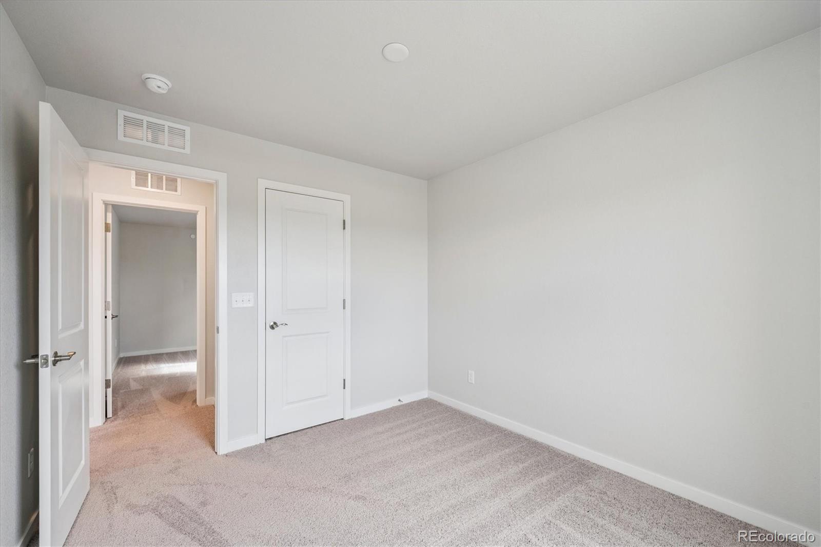 MLS Image #13 for 9372  ceylon street,commerce city, Colorado