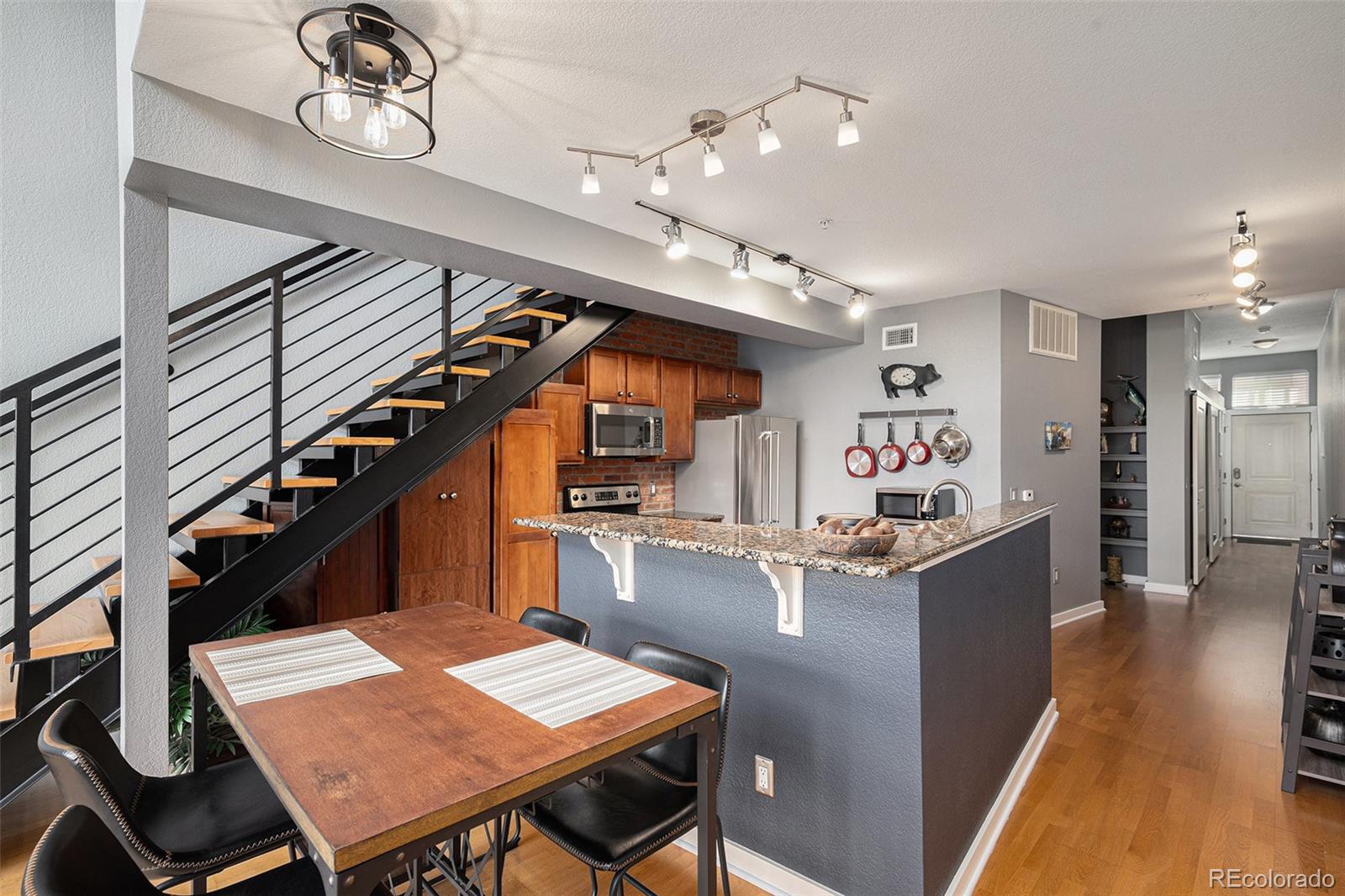 MLS Image #3 for 7240 w custer avenue 413,lakewood, Colorado