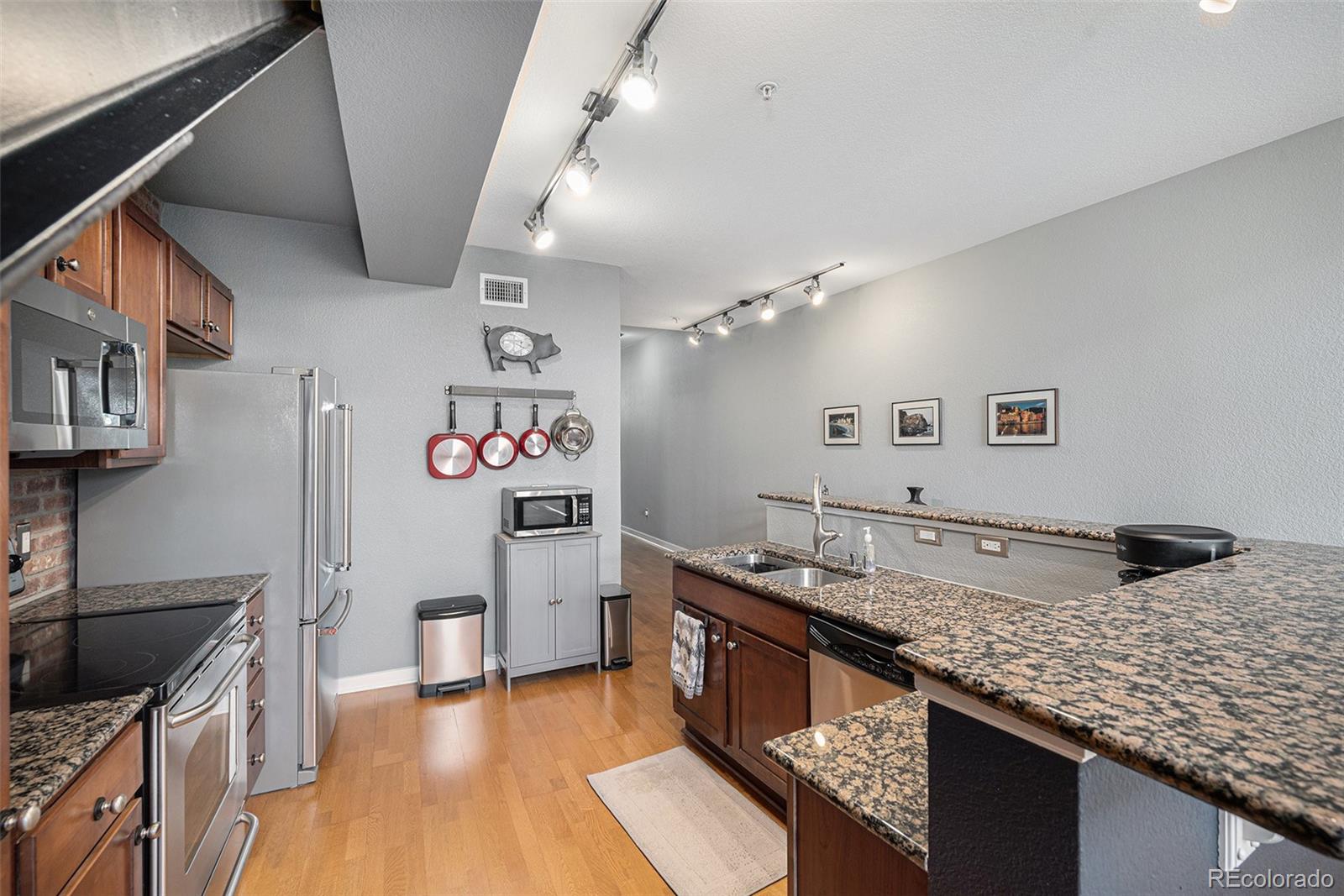 MLS Image #5 for 7240 w custer avenue 413,lakewood, Colorado