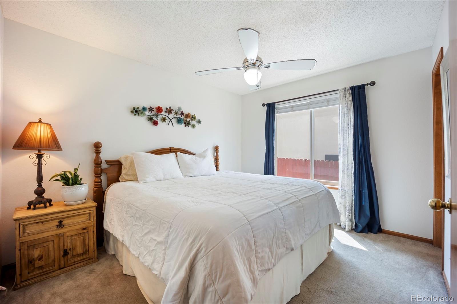 MLS Image #17 for 3887  point of the rocks drive,colorado springs, Colorado