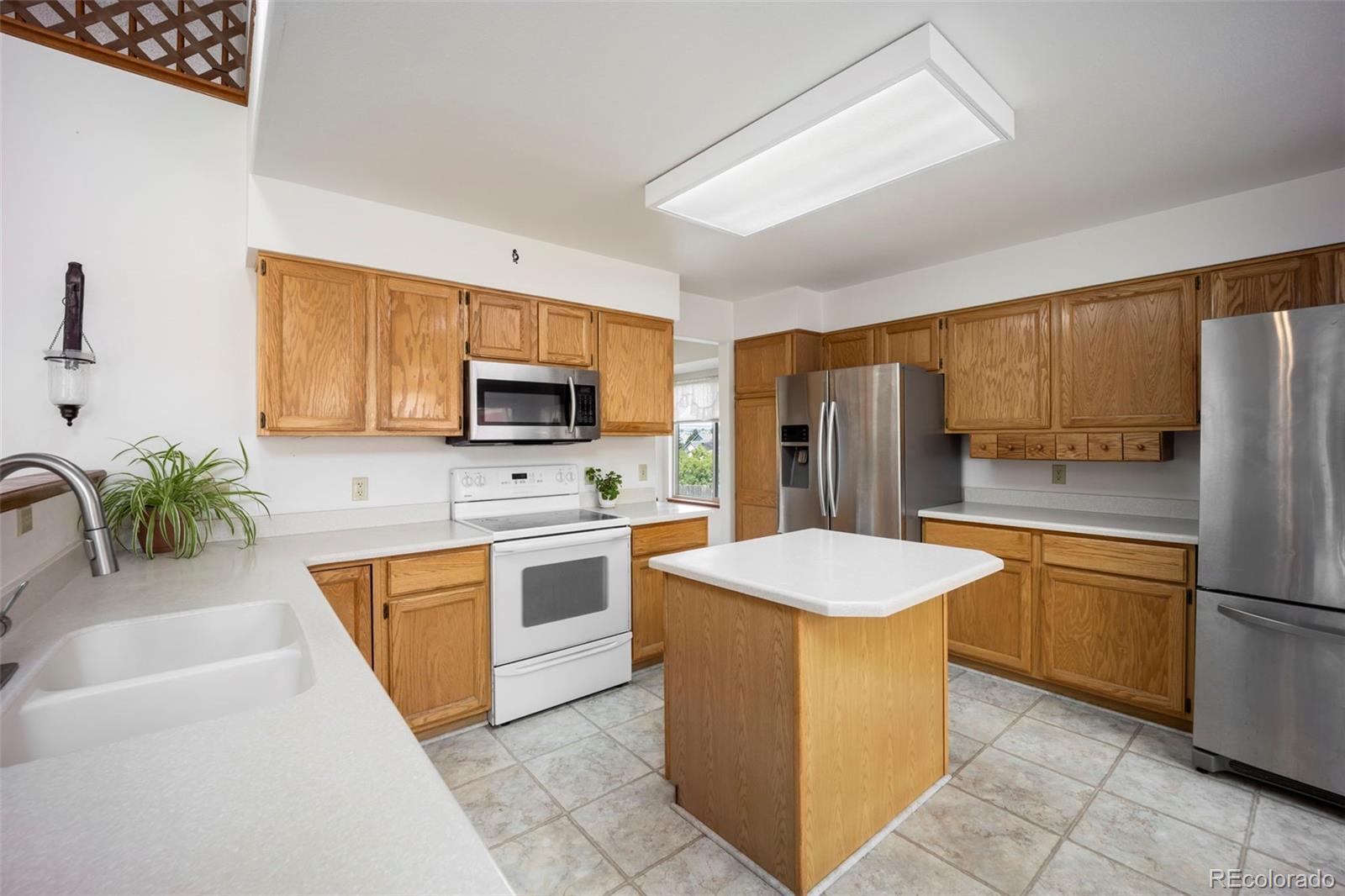 MLS Image #2 for 3887  point of the rocks drive,colorado springs, Colorado