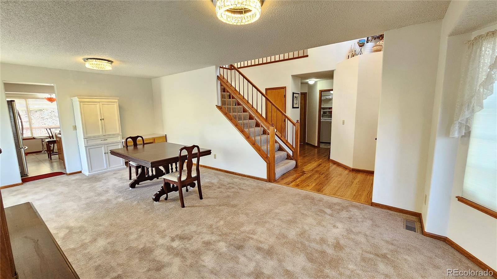MLS Image #7 for 3887  point of the rocks drive,colorado springs, Colorado